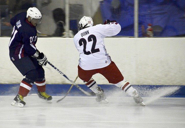 hockey breaking
