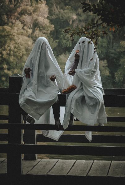 costume ghosts